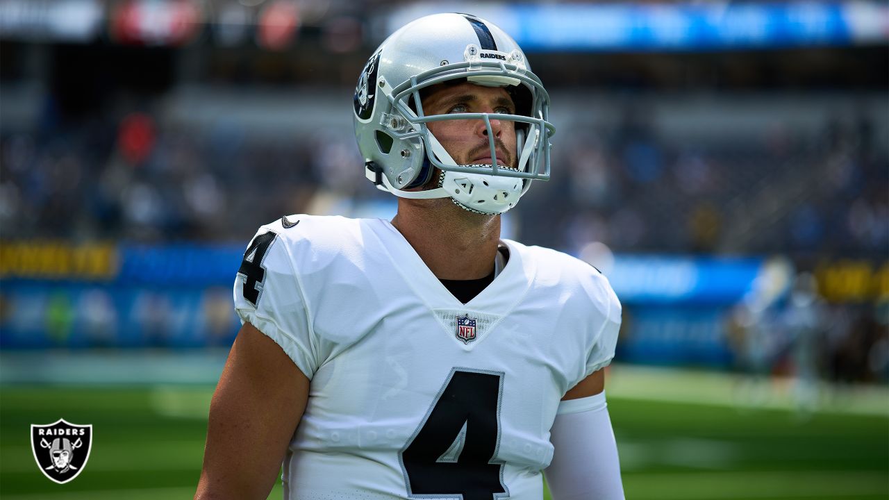 Oakland Raiders Quarterback Derek Carr in good spirits after