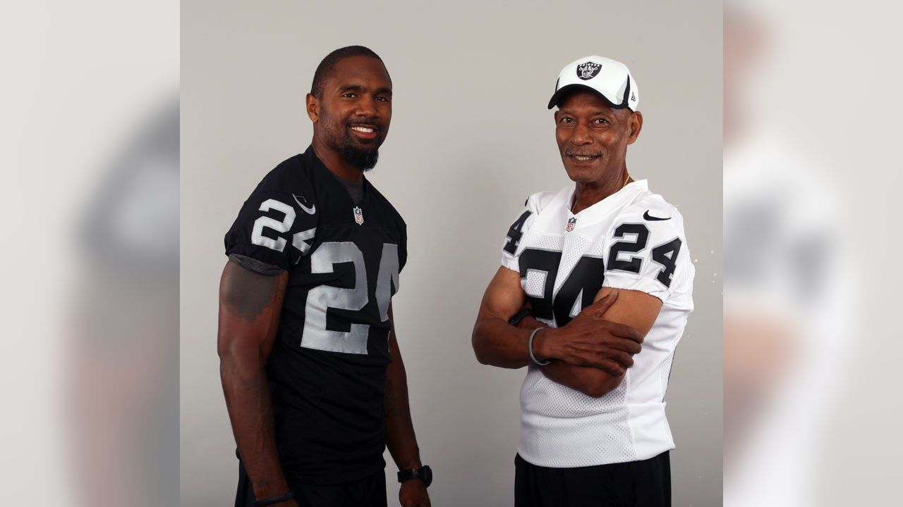 Oakland Raiders' Charles Woodson Announces Retirement - WSJ