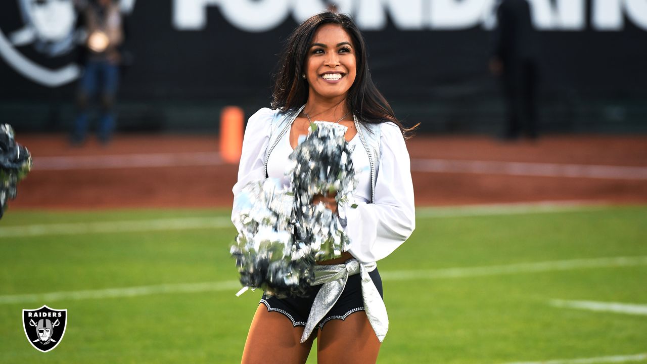 Raiderette Sasha is hanging up her poms. She was our 2020 Probowl  Cheerleader and Raiderette of the Year, co-captain in 2017, and captain…