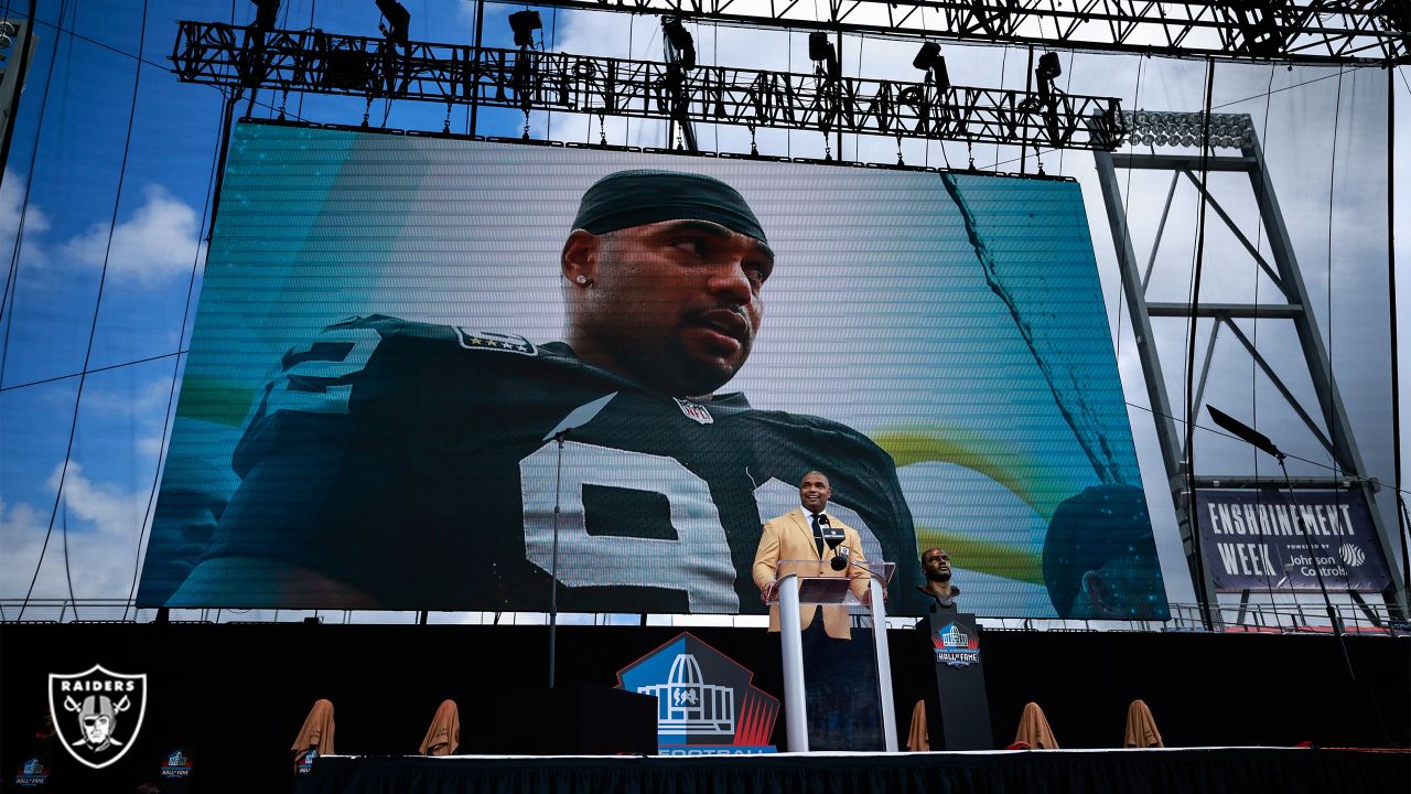 Las Vegas Raiders - A dominant force. Congrats to Richard Seymour on his  official induction into the Pro Football Hall of Fame! 