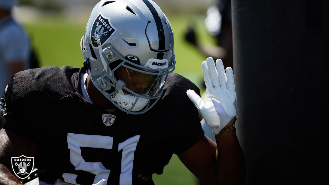 Las Vegas Raiders defensive end Malcolm Koonce (51) plays against