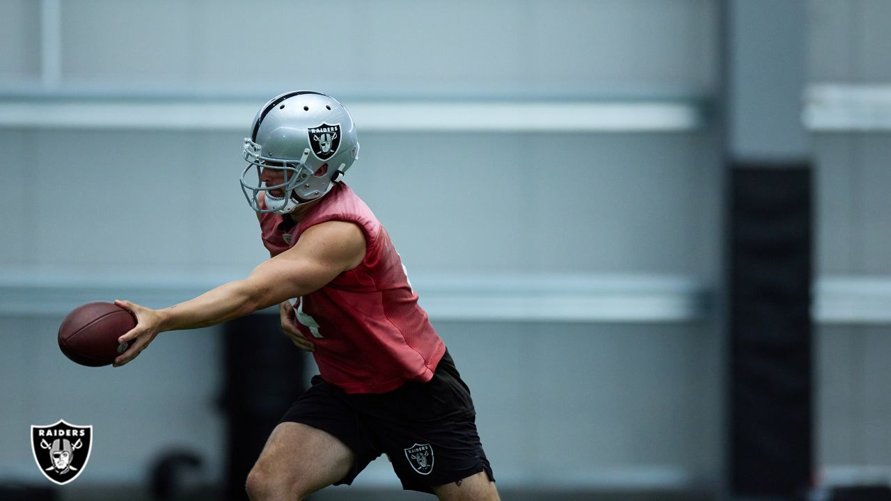 Derek Carr Mic'd Up at Training Camp: 'Good Tempo Today!', Raiders