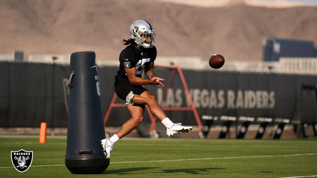 Las Vegas Raiders: How Josh Jacobs' Holdout could be a blessing in disguise