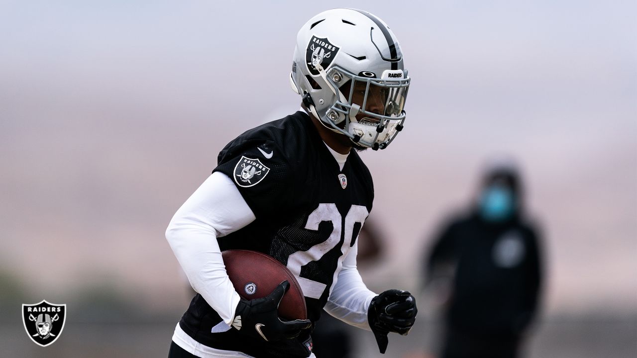 Raiders' Josh Jacobs, Johnathan Abram questionable to face Colts