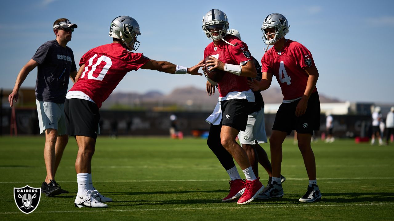 Raiders QB Jimmy Garoppolo sharp in practice against former 49ers