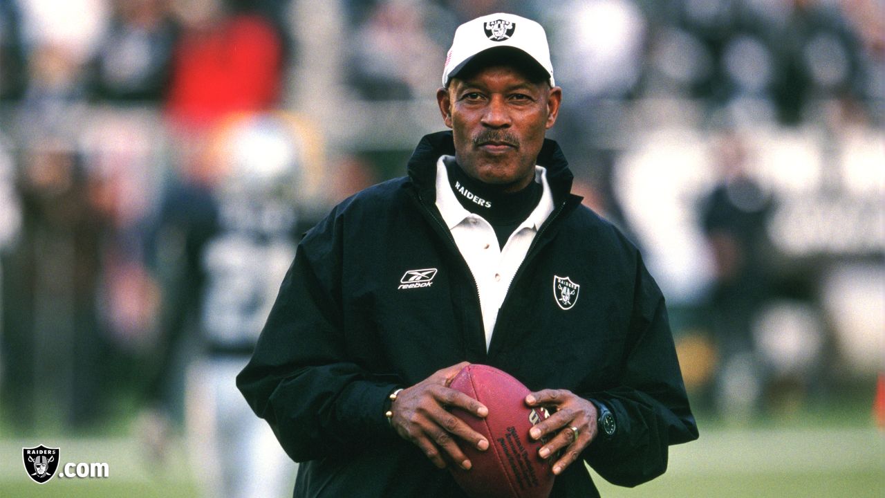 Las Vegas Raiders - We're thinking of the great Willie Brown today, on what  would've been his 81st birthday.