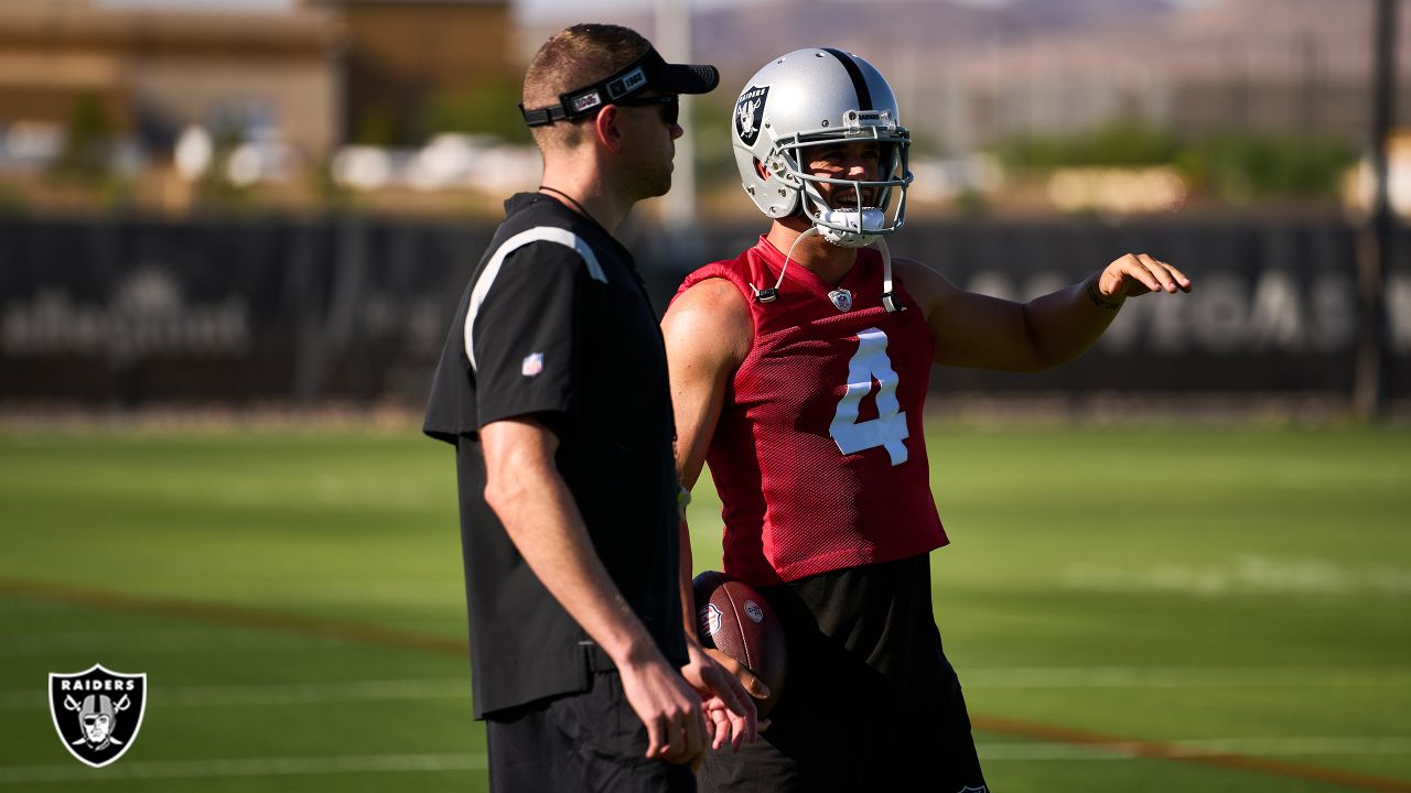 Training Camp: Under the helmet with Derek Carr