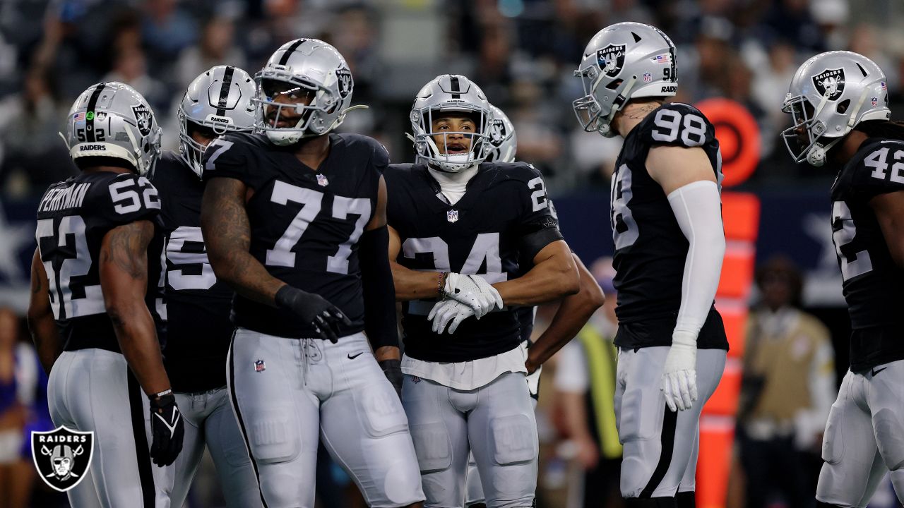 Derek Carr, Raiders offense feasts on the Cowboys defense in Thanksgiving  win