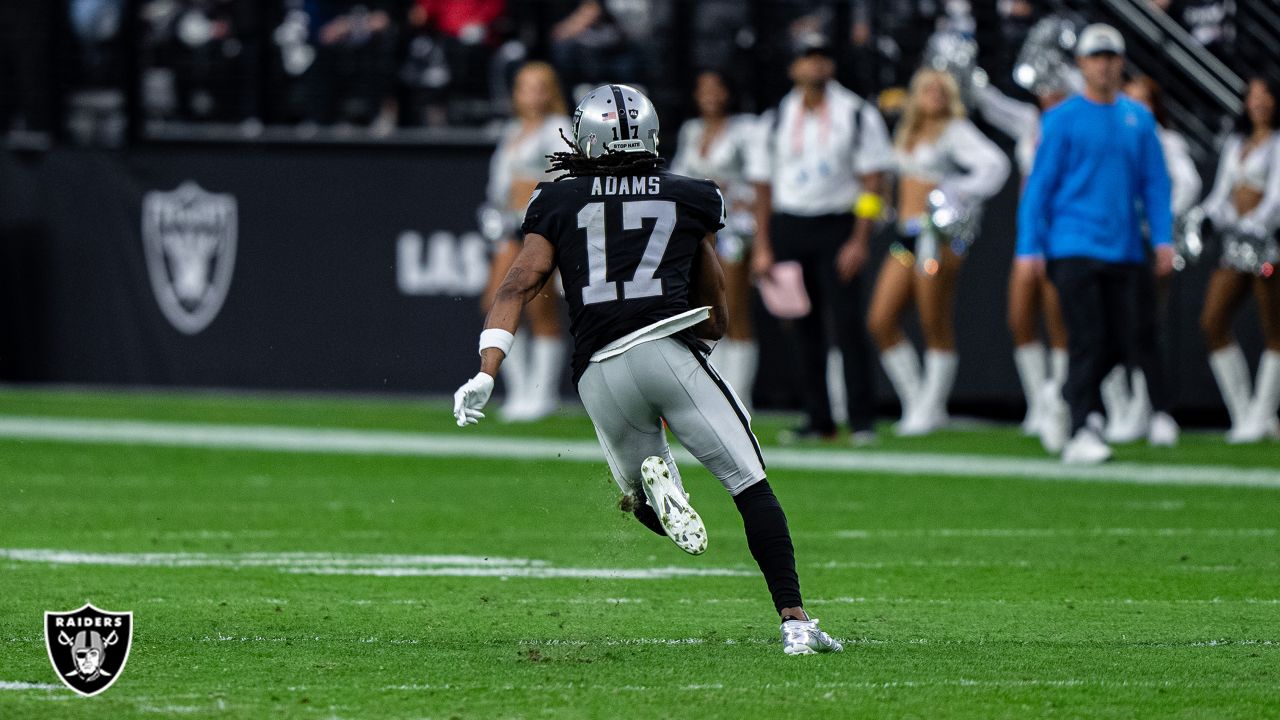 Davante Adams clears the air, expresses 'love' for Raiders as OTA