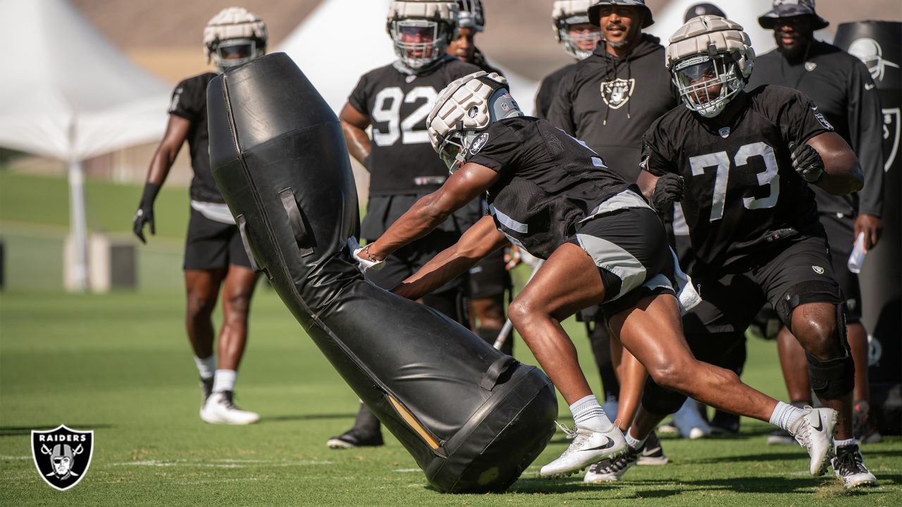 Raiders' Mack Hollins makes impact with personality, production, and  post-practice 'Mack Mile'