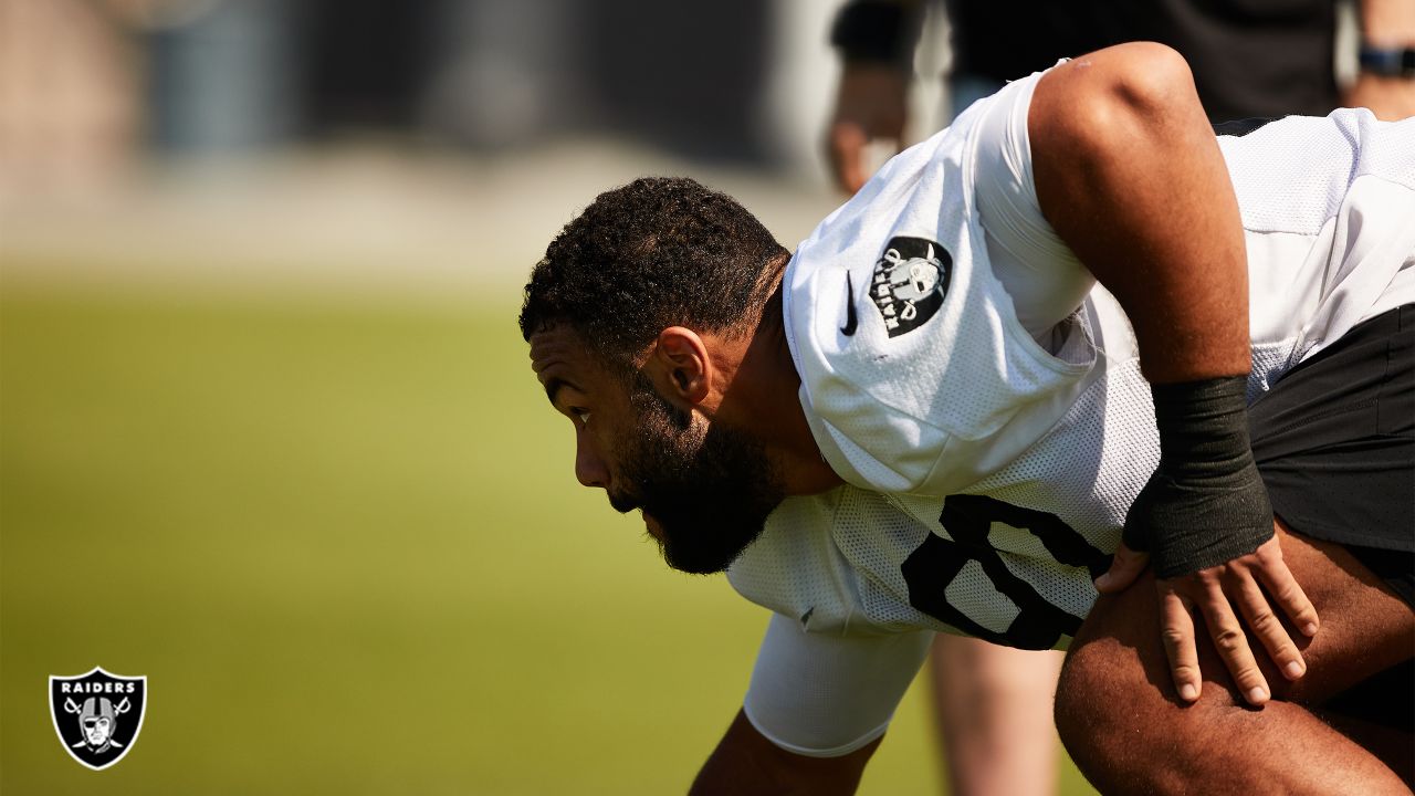 Raiders' K.J. Wright hopes Quinton Jefferson gets credit