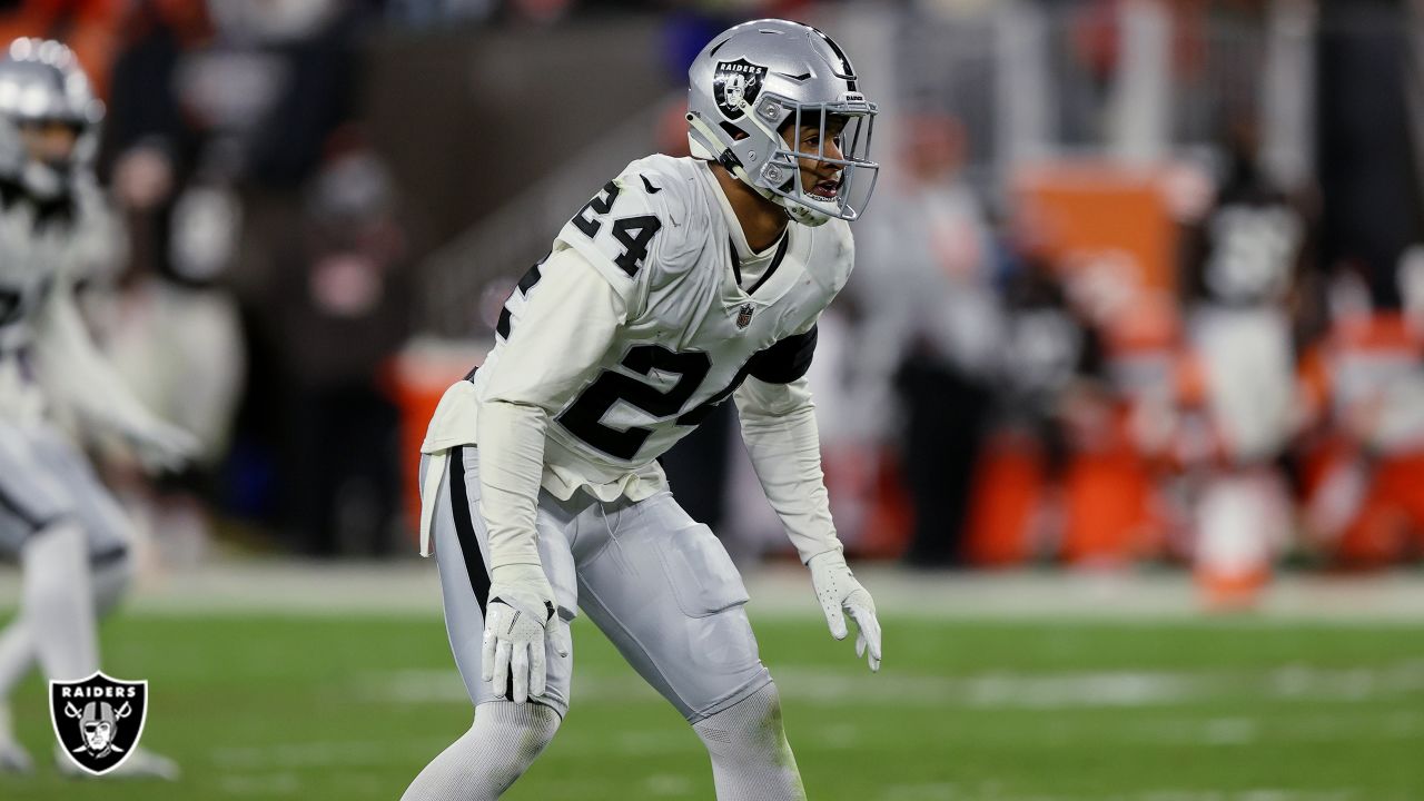 Raiders Pro Bowl DE Maxx Crosby no stranger to Patrick Graham - ESPN - Las  Vegas Raiders Blog- ESPN