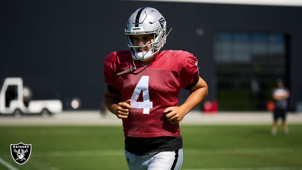 Most Raiders fans are cool with Aidan O'Connell wearing No. 4 jersey -  Silver And Black Pride