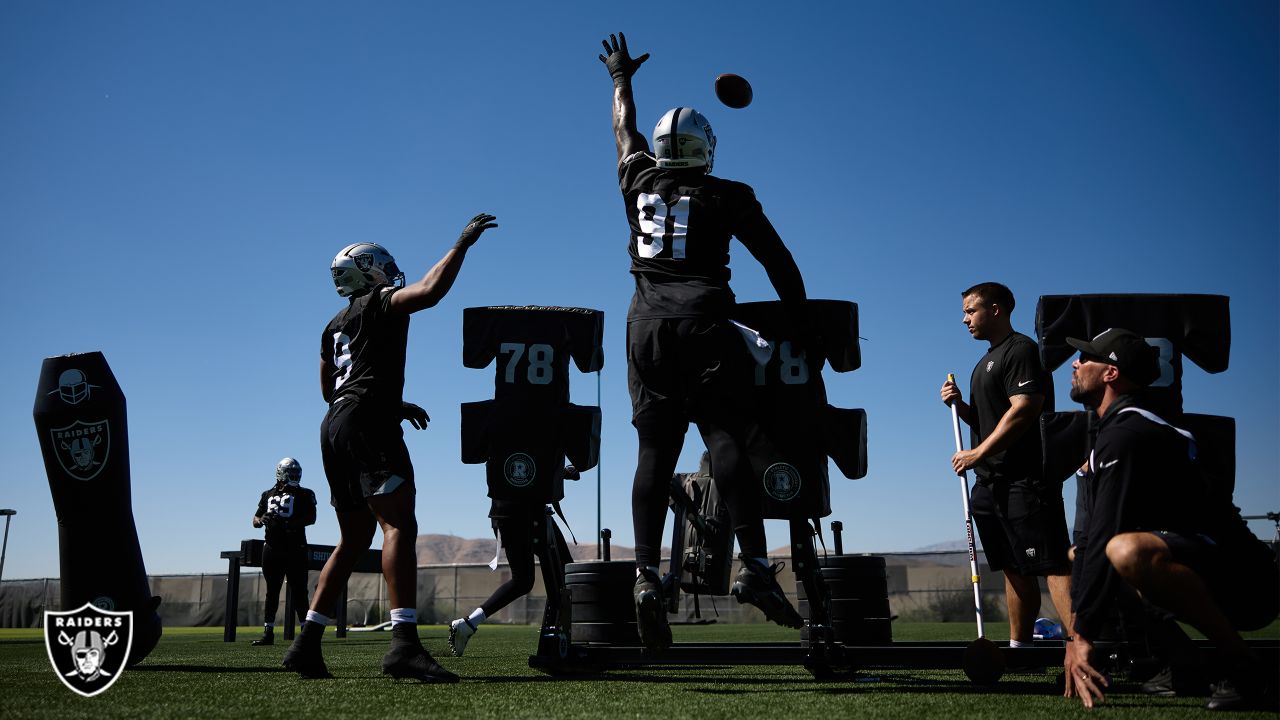 Raiders vs. Chargers Livestream: How to Watch NFL Week 4 Online Today - CNET