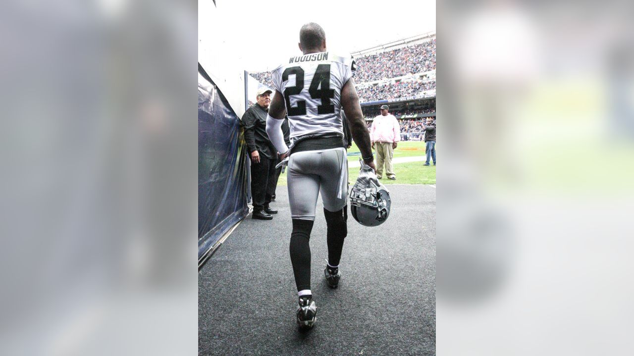 Charles Woodson announces his retirement from NFL - Acme Packing Company