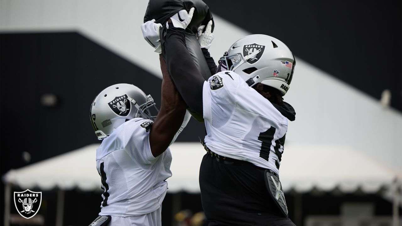 Raiders lose Phillip Dorsett, Drake Thomas, Raiders News