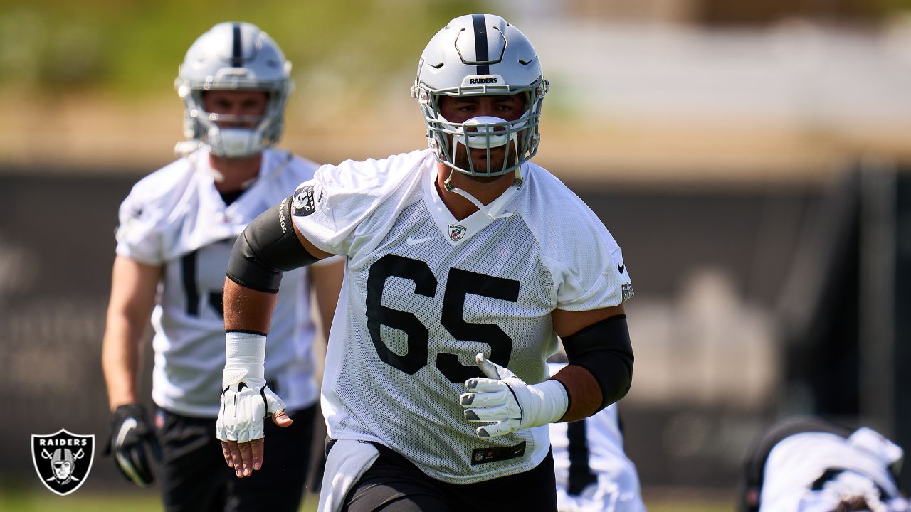 Las Vegas Raiders Signed Center Hroniss Grasu to the Active Roster - Sports  Illustrated Las Vegas Raiders News, Analysis and More