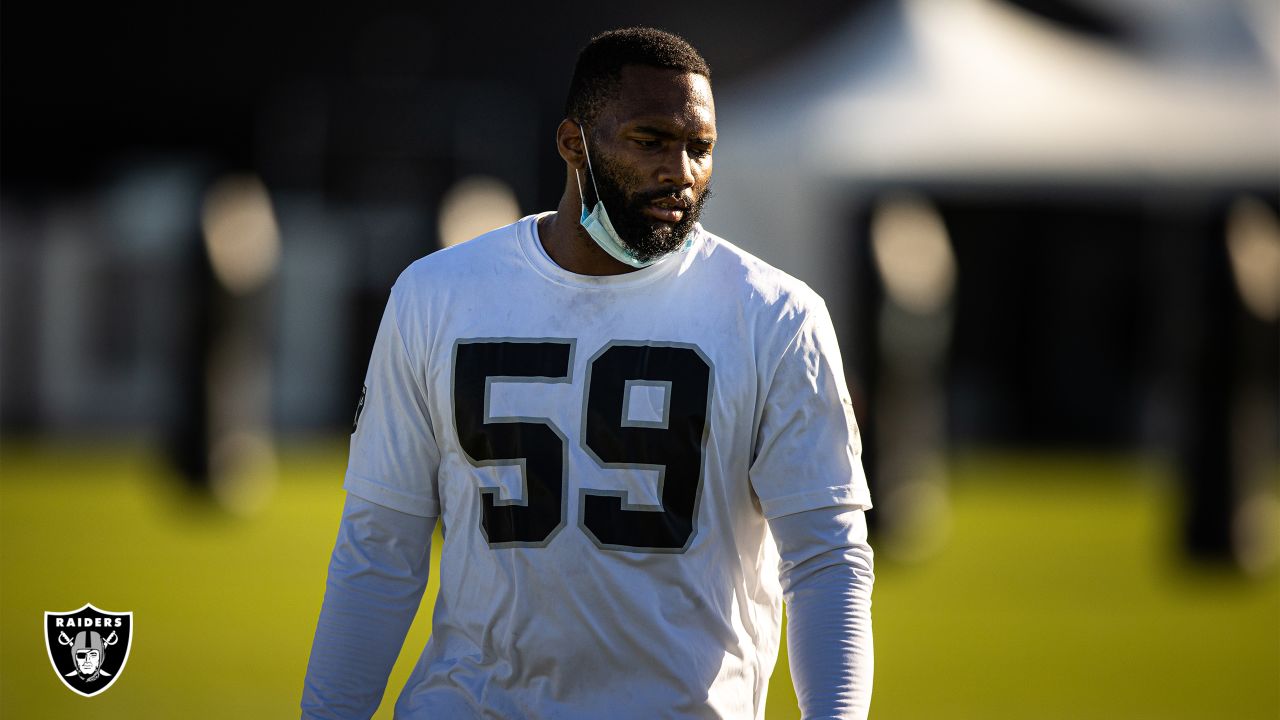 Raiders rookie Johnathan Abram surprises his mom with new car