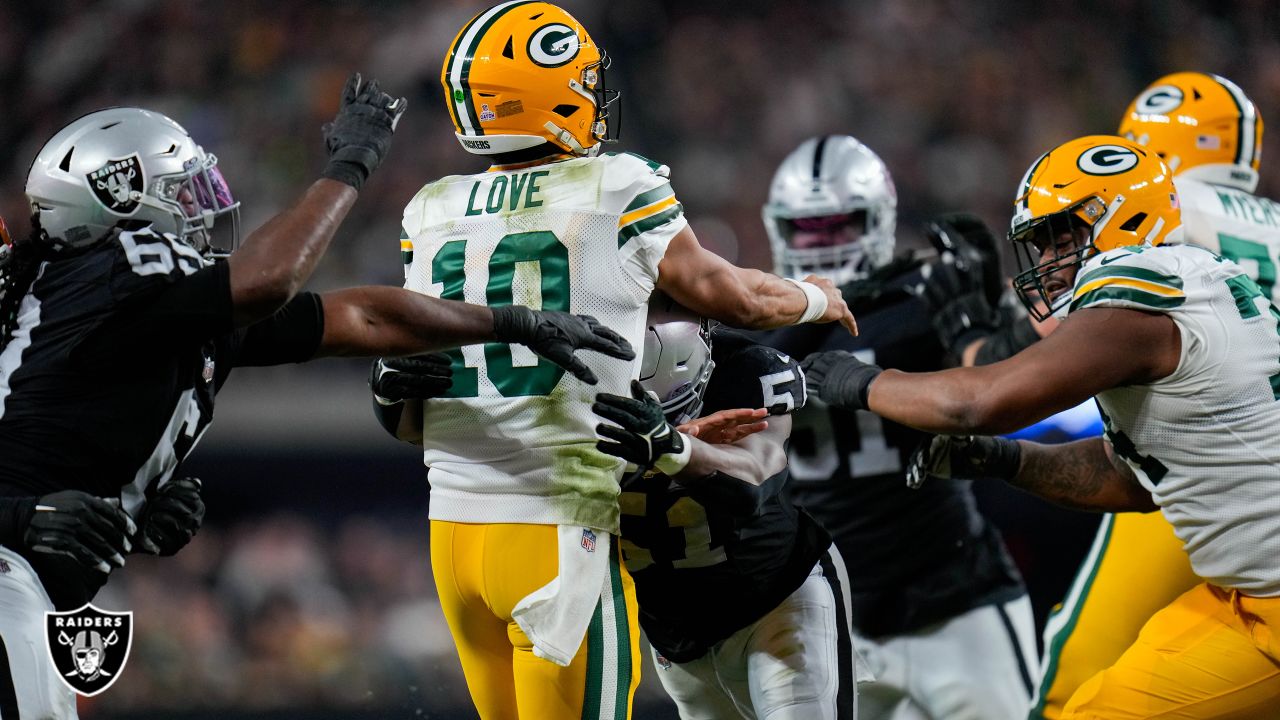 Las Vegas Raiders' disruptive defense secures narrow victory over Green Bay  Packers to end three-game losing streak