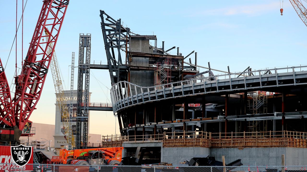 Raiders Rep: Las Vegas Stadium Construction About 44% Complete - Football  Stadium Digest