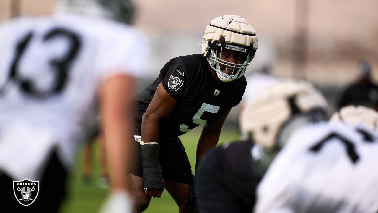 Las Vegas Raiders 2021 Training Camp: Alex Leatherwood entering with ideal  mentality