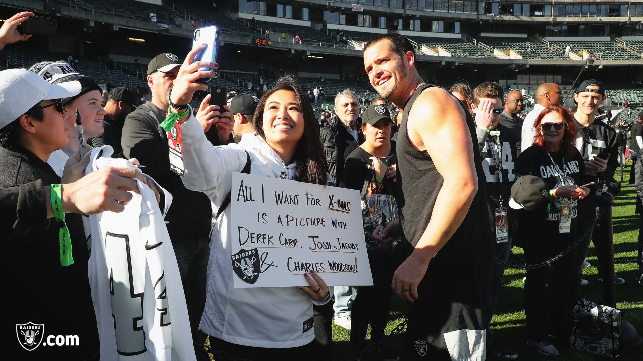 Jaguars send Raiders fans home disappointed in final game in Oakland after  20-16 victory