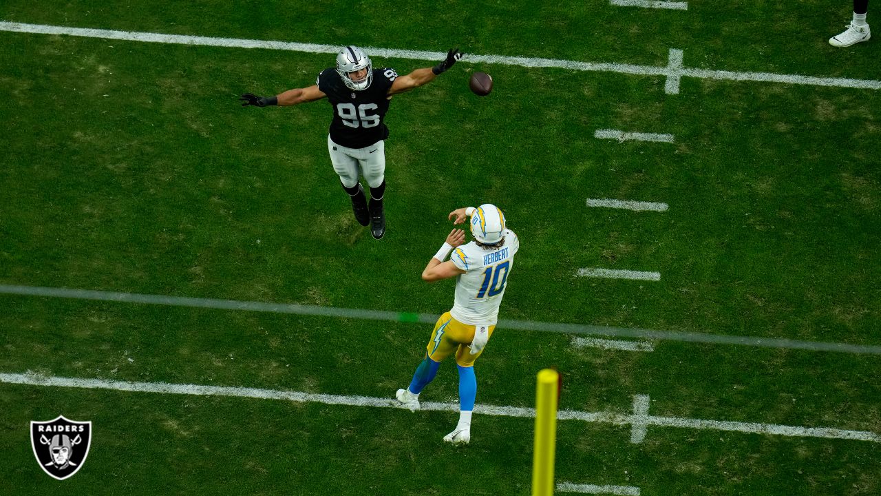 October 07, 2018 Los Angeles Chargers tight end Virgil Green (88)  celebrates after scoring a touchdown during the football game between the  Oakland Raiders and the Los Angeles Chargers at the StubHub