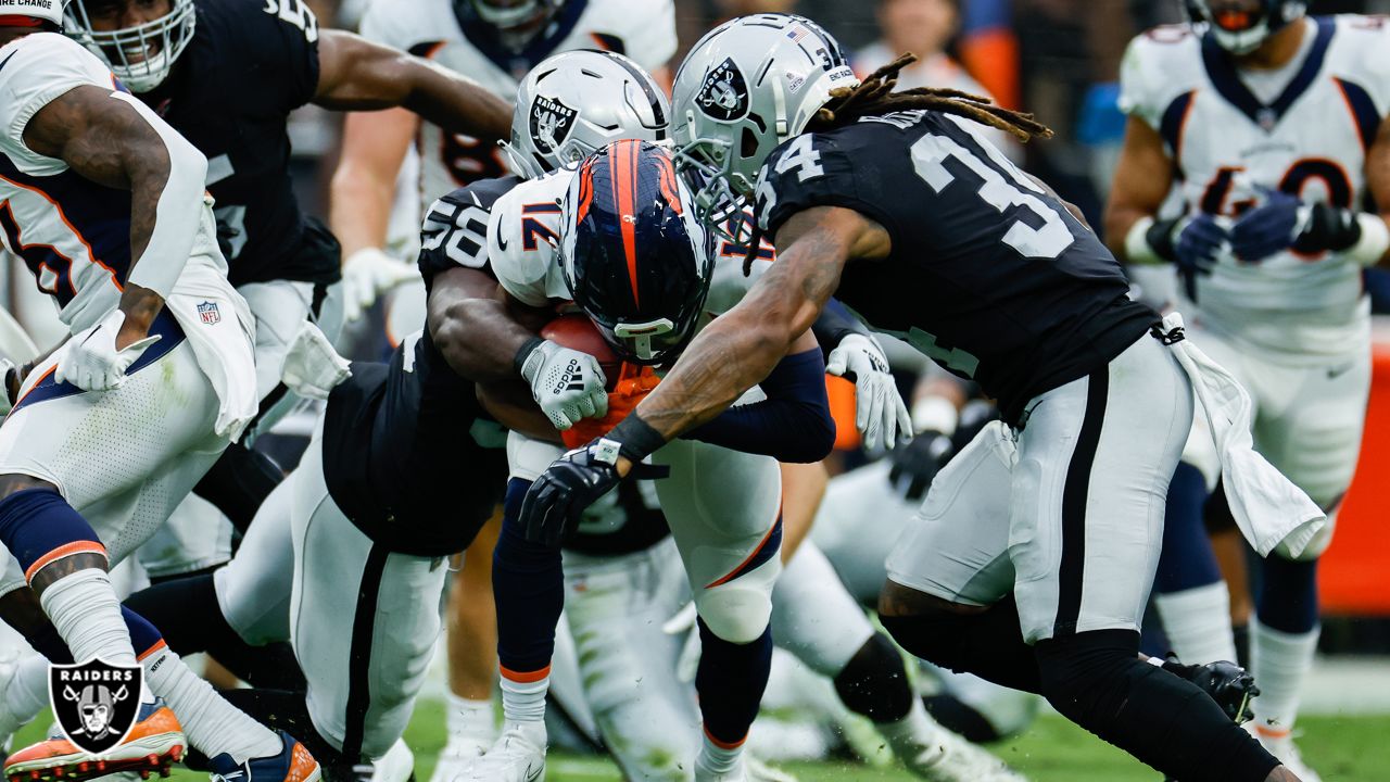 Denver Broncos vs Oakland Raiders on Monday Night Football: Live