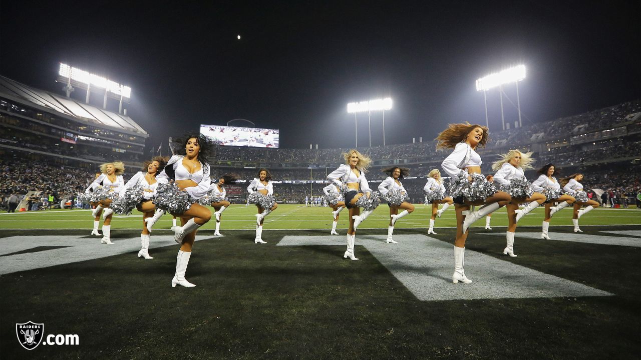 Sights of the Game: Raiderettes vs. Chargers