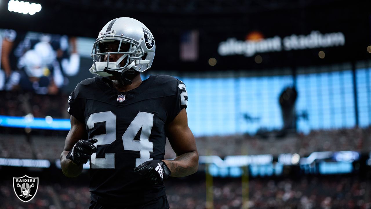 Josh Jacobs, Davante Adams, Maxx Crosby among 9 captains for Raiders 2023  season