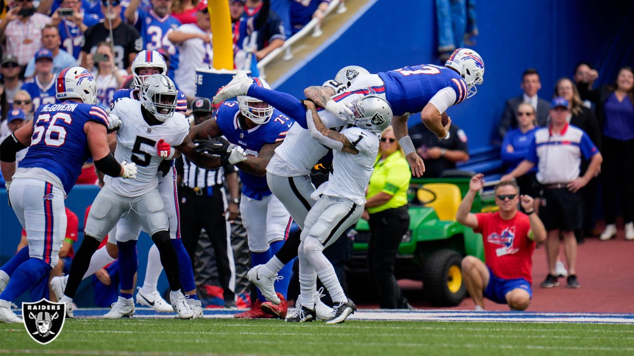 NFL: Buffalo Bills at Oakland Raiders