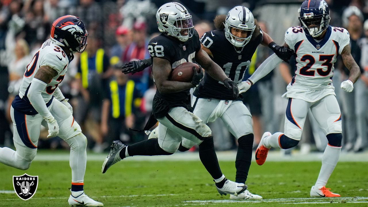 Running back Josh Jacobs' sound on the field from the Raiders'  season-opening win vs. Denver Broncos