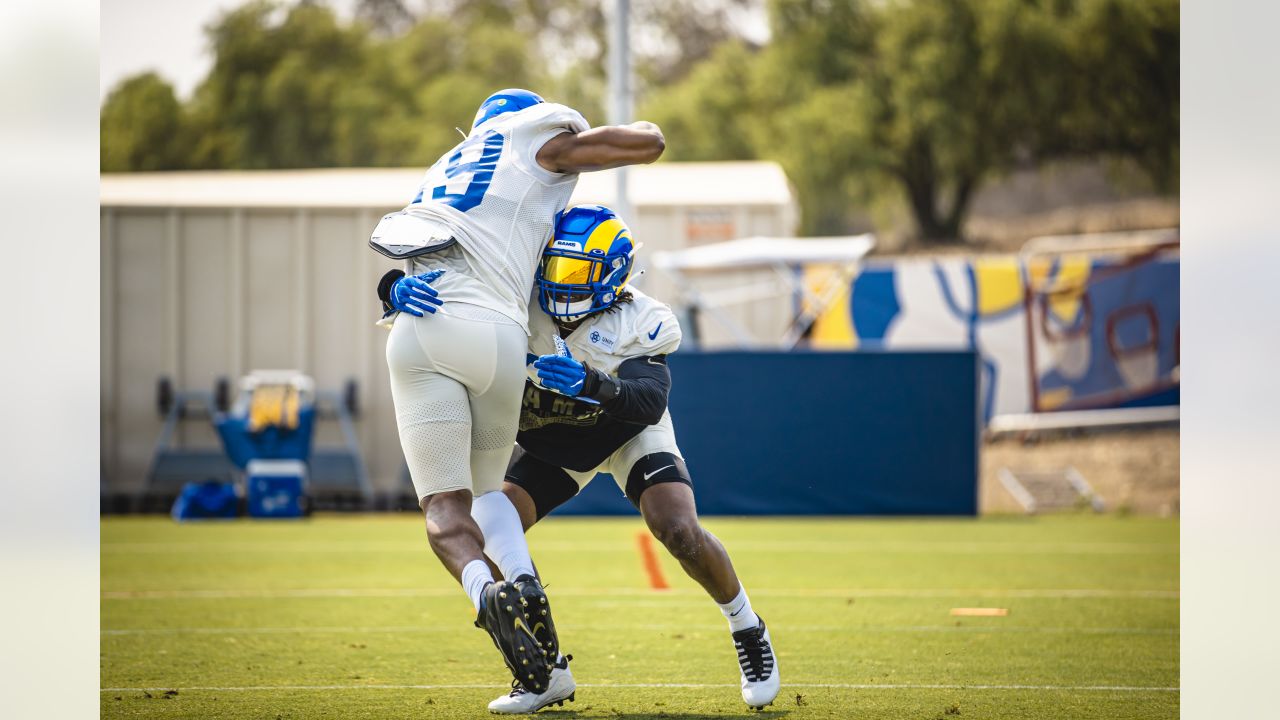 LA Rams: A defense emotional spark has arrived. ILB Ernest Jones is lit