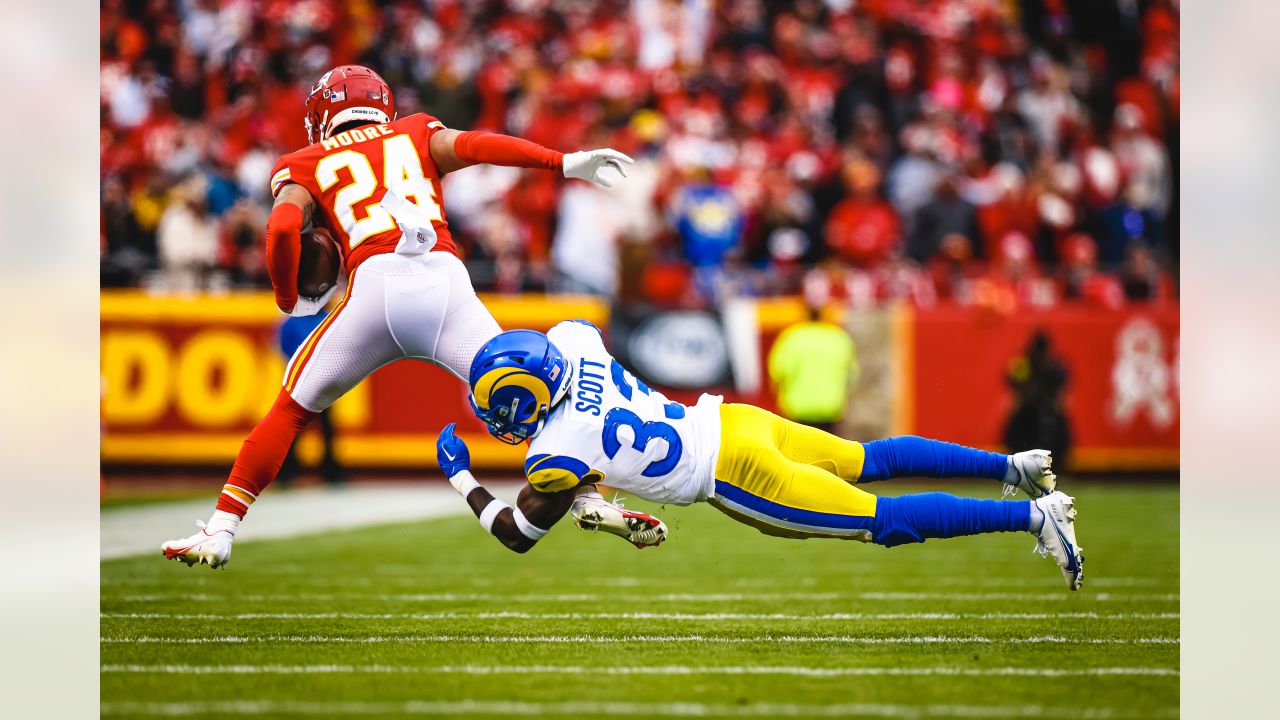 Final score: Chiefs handle shorthanded Rams, winning 26-10