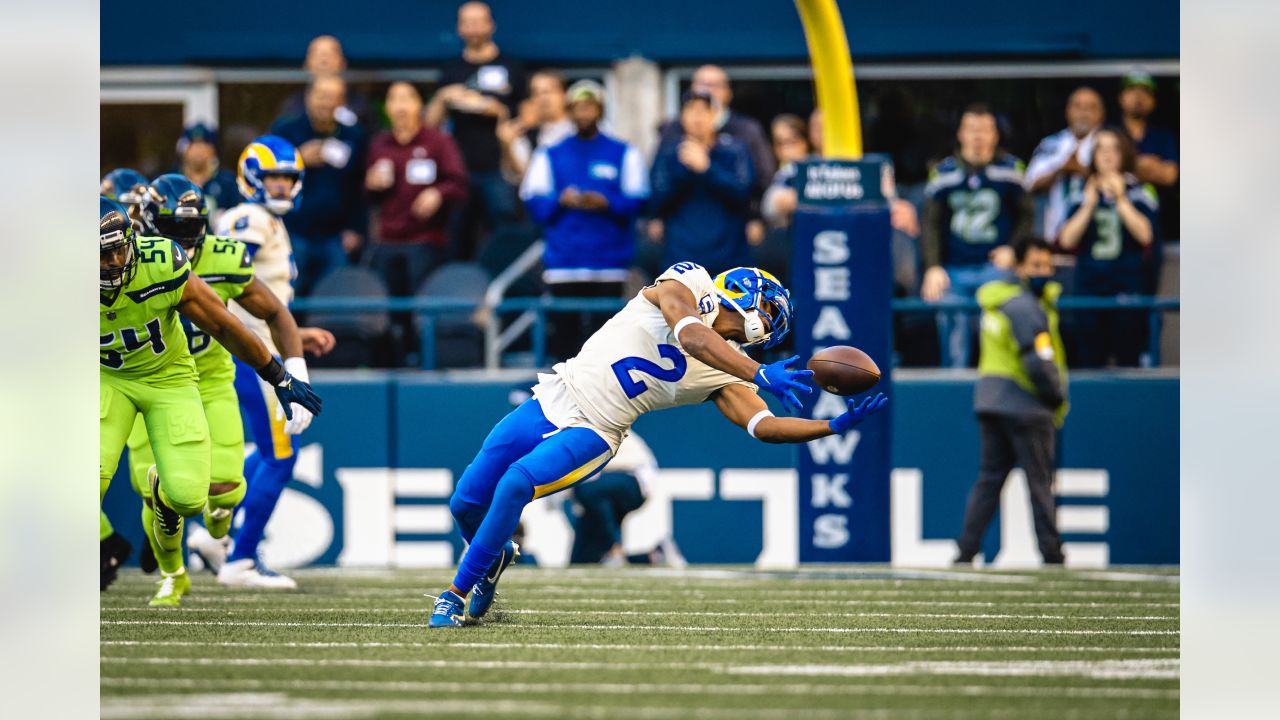 INGLEWOOD, CA - SEPTEMBER 18: Los Angeles Rams Wide Receiver Brandon Powell  (19) runs the ball backwards to score an intentional safety in the fourth  quarter during an NFL game between the