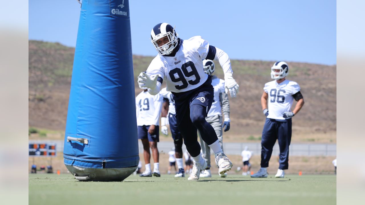 Rams' Aaron Donald Is Motivation for $17 Million Cowboys Star