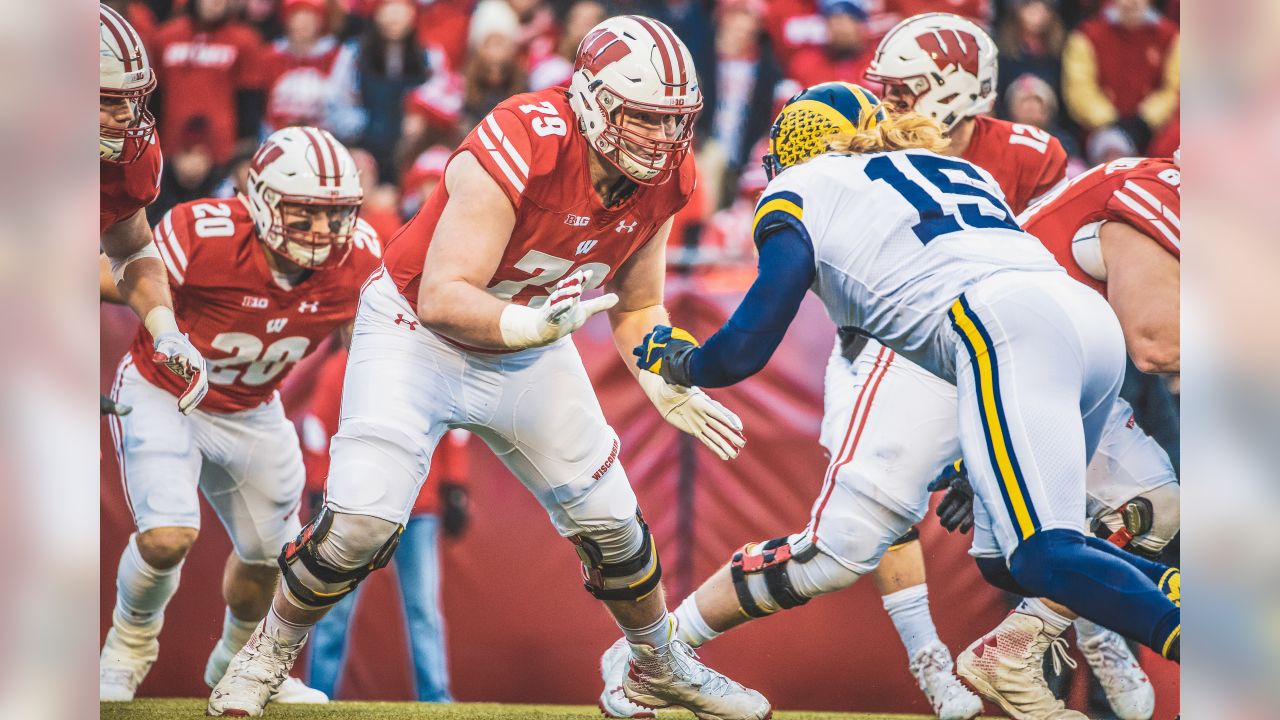 Wisconsin Badgers offensive lineman David Edwards (79) blocks during an NCAA College Big Ten Conference football game against the Michigan Wolverines Saturday, November 18, 2017, in Madison, Wis. The Badgers won 24-10. (Photo by David Stluka)