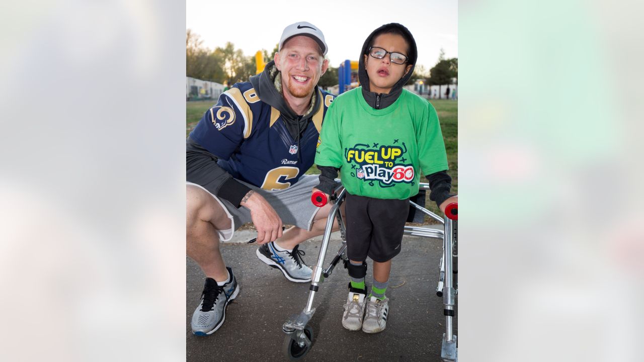 Los Angeles's Johnny Hekker Named Week 14 NFLPA Community MVP