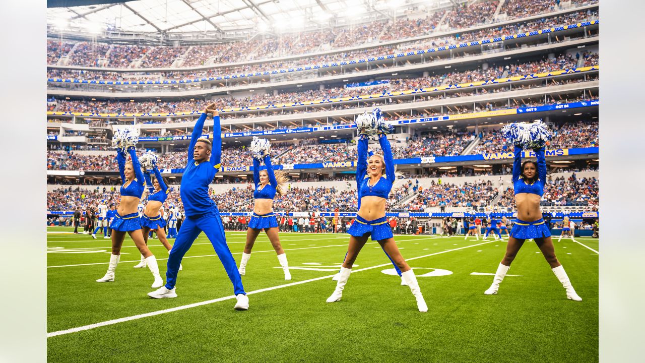 Los Angeles Rams final squad auditions draw in dozens of cheerleader  hopefuls - ABC7 Los Angeles