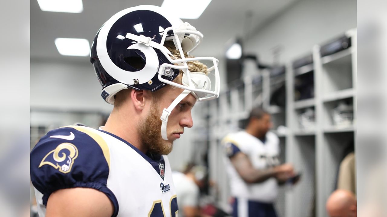 Rams waive TE Johnny Mundt with Derek Carrier likely to return