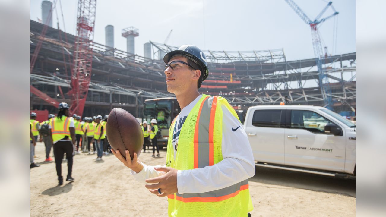 Chargers and Rams Commemorate L.A. Stadium Canopy Shell Topping Out