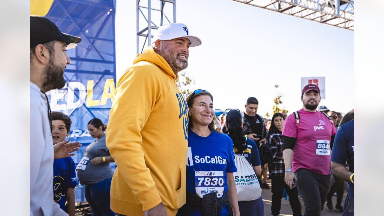 Los Angeles Rams' Andrew Whitworth Helps Mom Out Of Homelessness