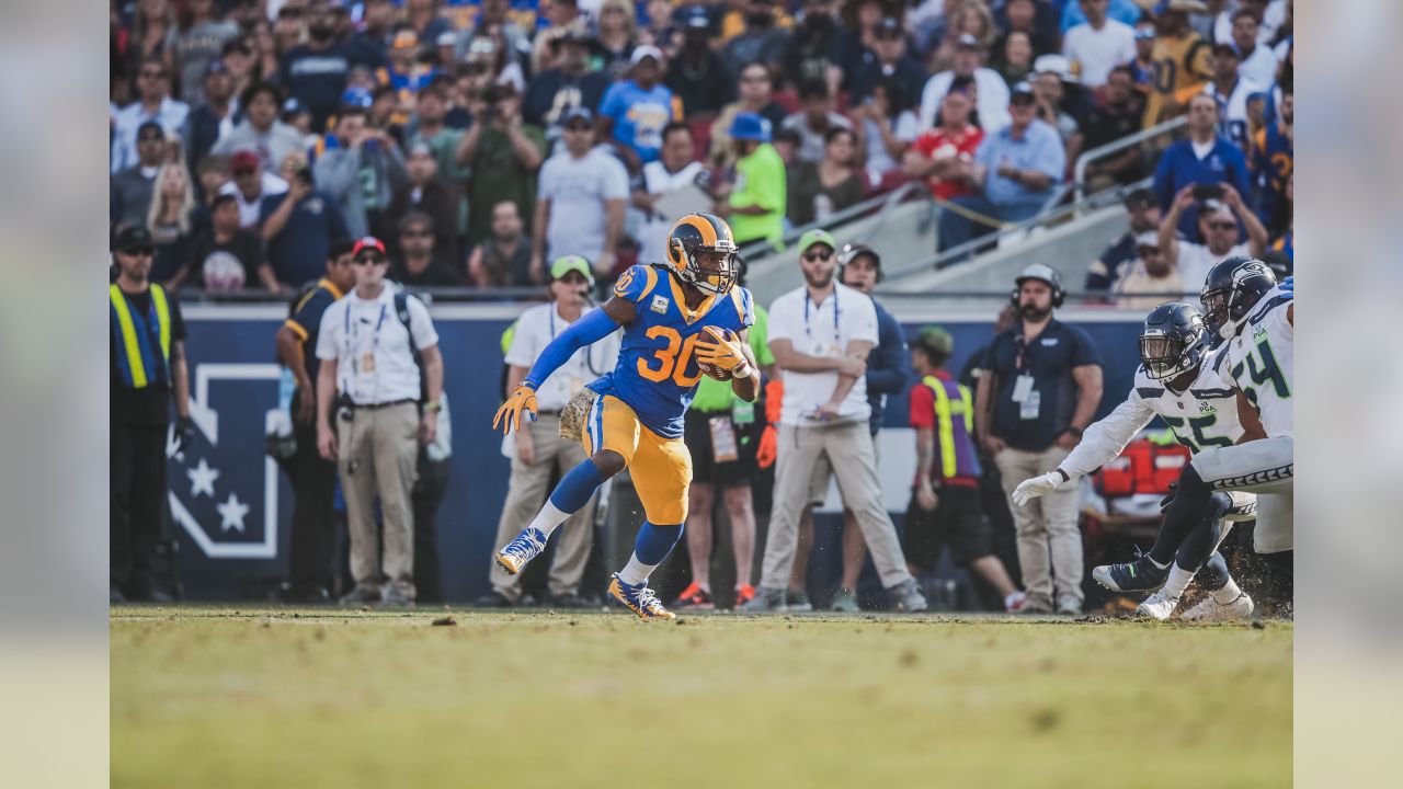 Los Angeles, CA. 17th Nov, 2019. Los Angeles Rams defensive tackle Aaron  Donald (99) and Los Angeles Rams defensive end Dante Fowler (56) during the  NFL game between Chicago Bears vs Los