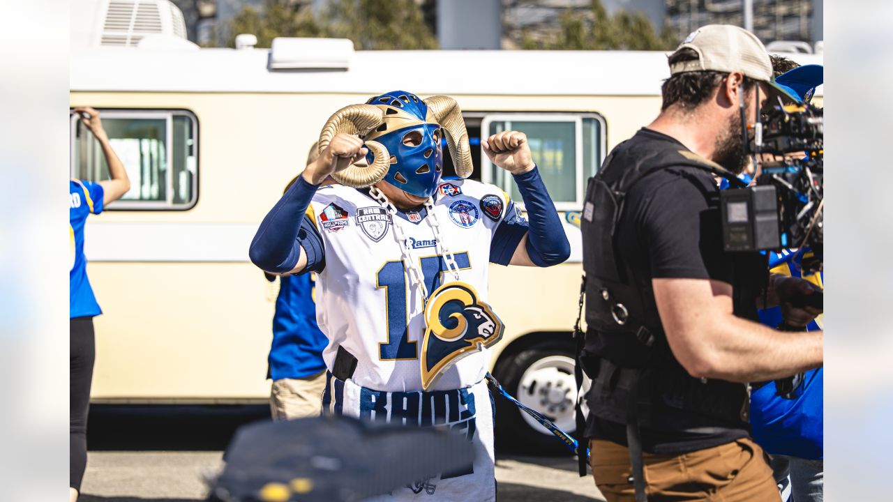 Los Angeles Rams 'Change the Equation' as they head back to the lab in  star-studded video to kick off the 2023 NFL Draft