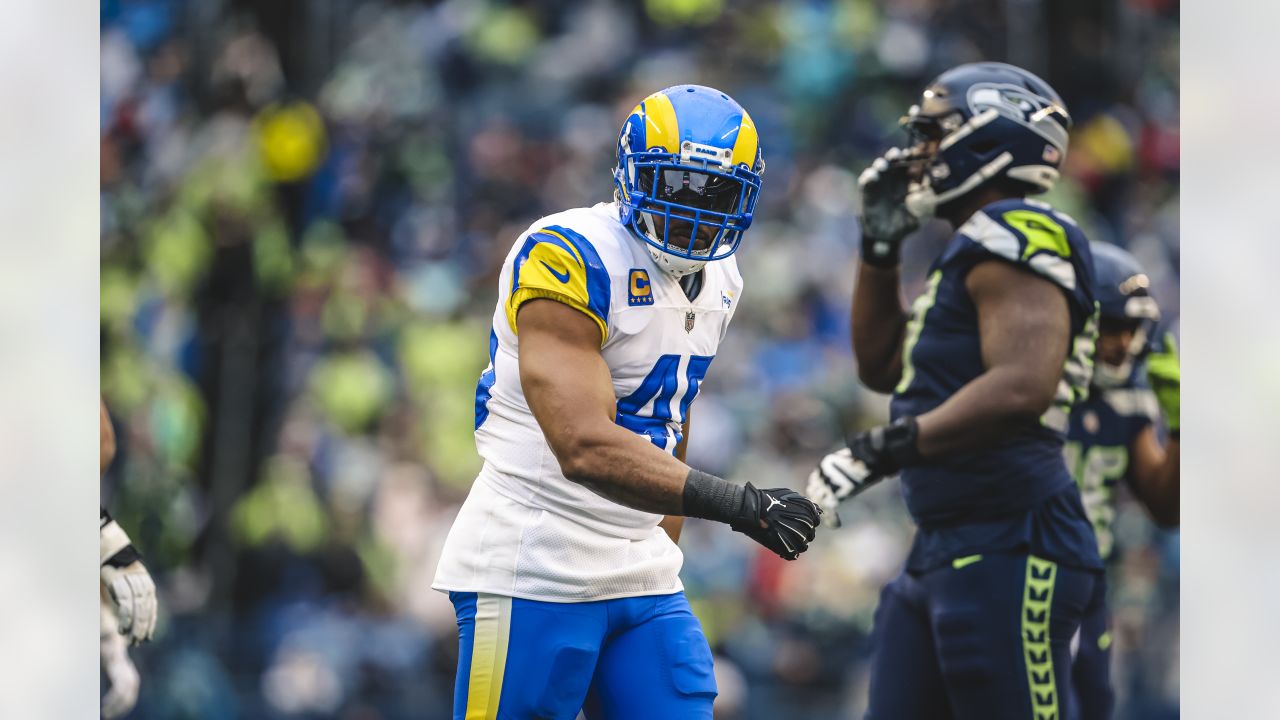 Seahawks win dramatic 19-16 overtime game over Rams, clinch playoff berth -  Field Gulls