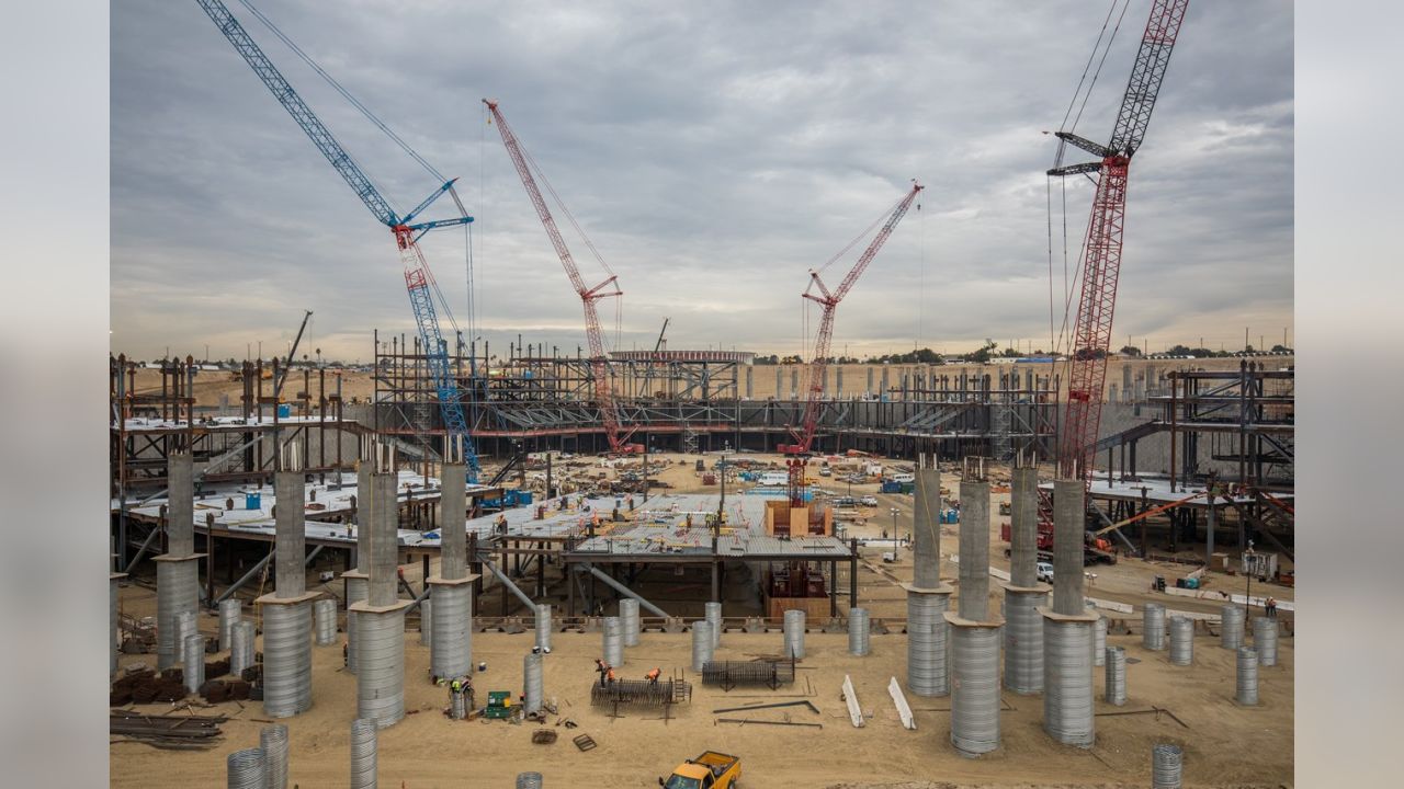 Construction on NFL stadium in Inglewood is 40 percent finished - Curbed LA