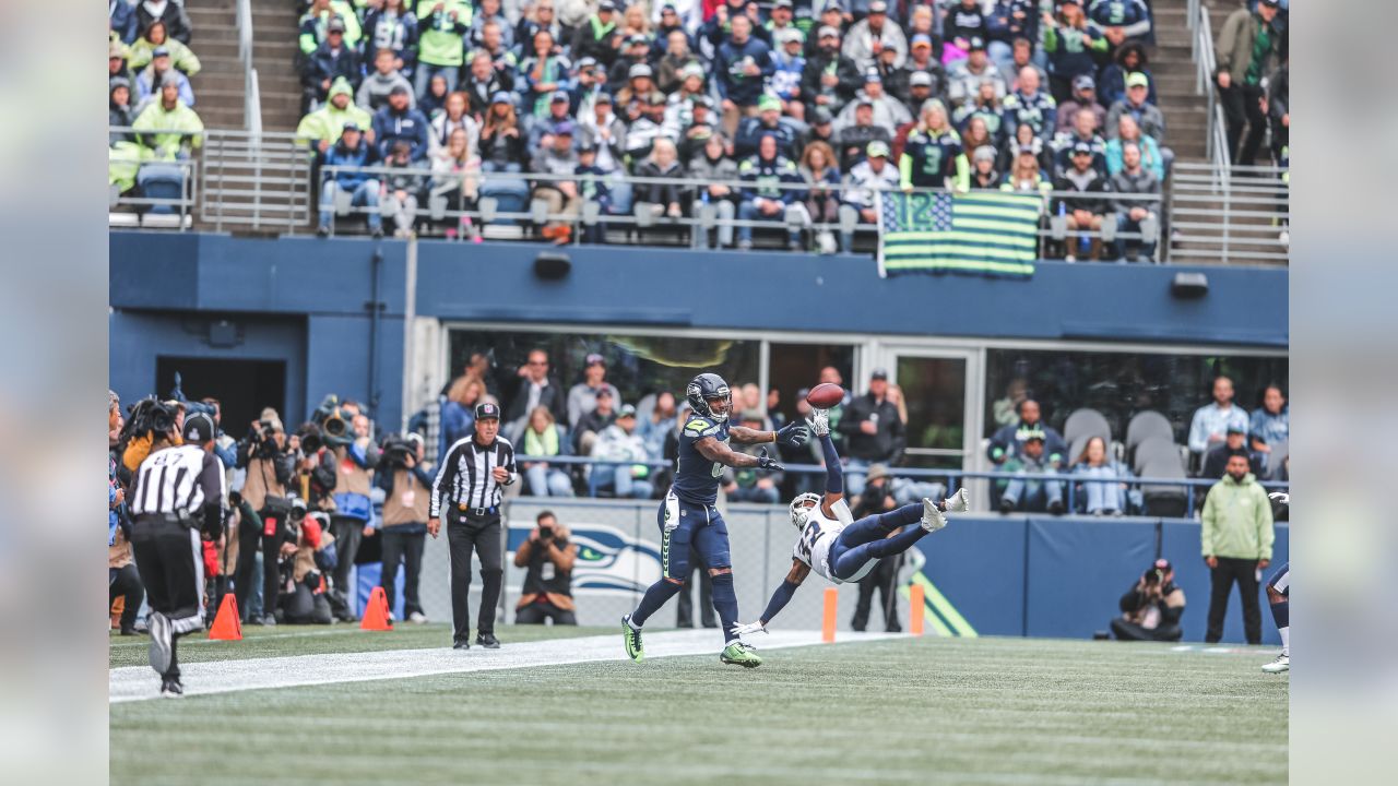 Seattle Seahawks guard Austin Blythe (63) blocks for quarterback