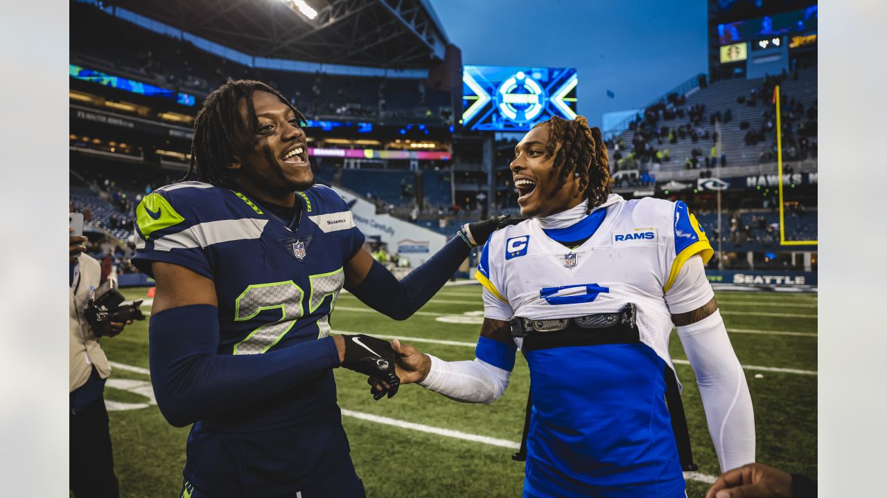 Seahawks win dramatic 19-16 overtime game over Rams, clinch playoff berth -  Field Gulls