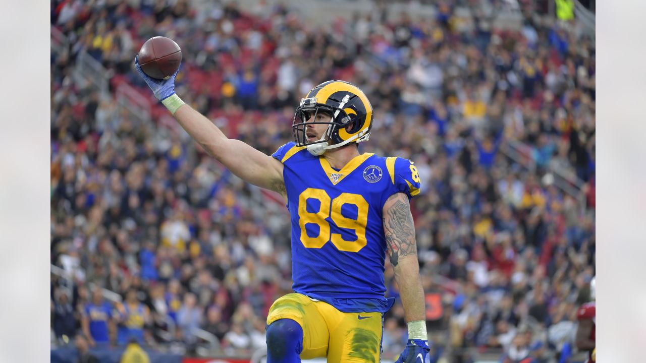 Los Angeles Rams tight end Tyler Higbee (89) makes a reception during a NFL  divisional playoff football game between the Los Angeles Rams and Tampa Bay  Buccaneers, Sunday, January 23, 2022 in