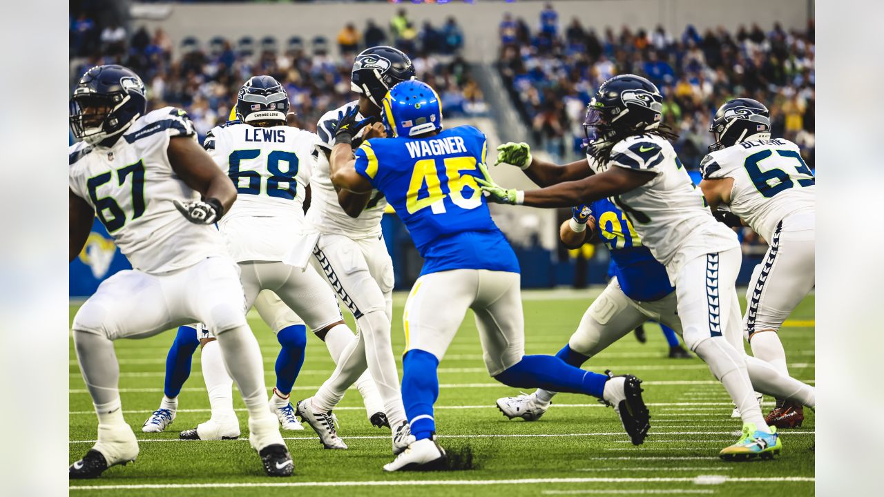 Rams fall to Seahawks 27-23 for 6th straight loss